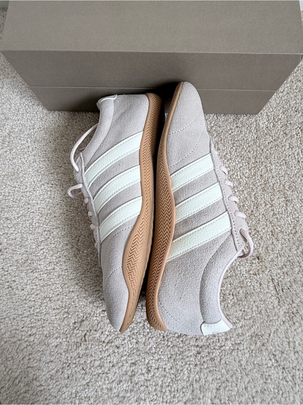 adidas Women's Grand Court Lo Suede Sneakers in Wonder Quartz EUC - Picture 9 of 9
